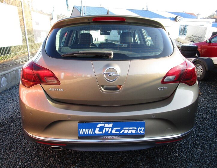 Opel Astra 5