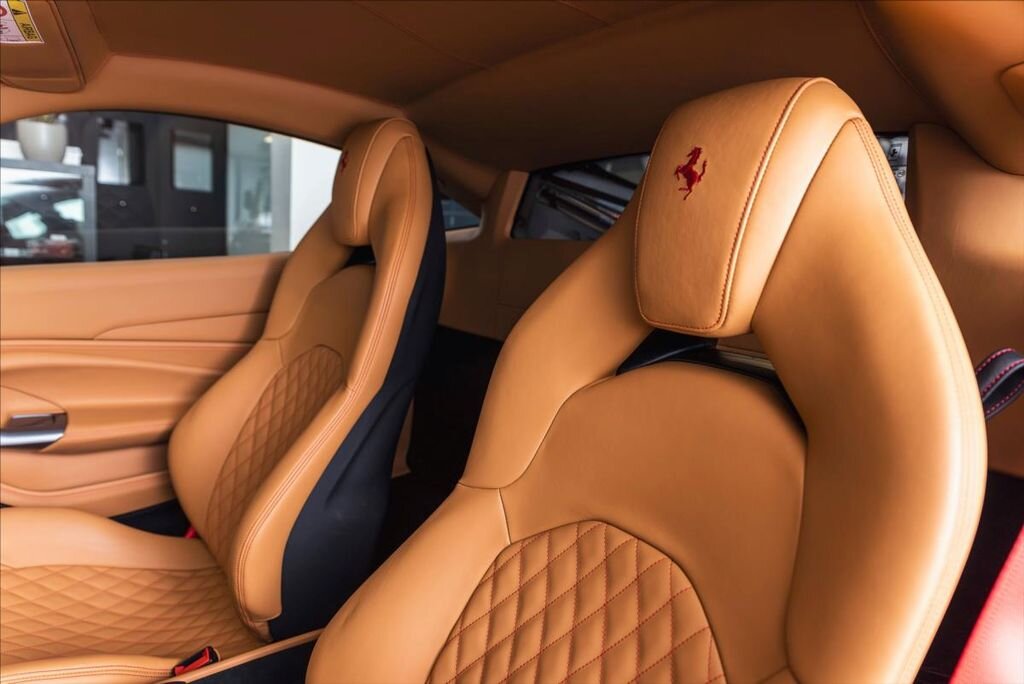 Ferrari Ostatní Kupé 3,9 l 530 kw