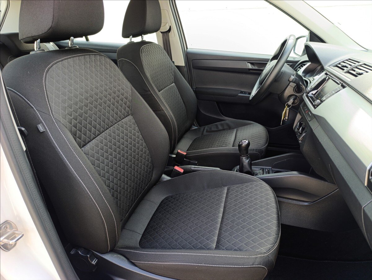 Škoda Fabia Hatchback 999,0 44 kw