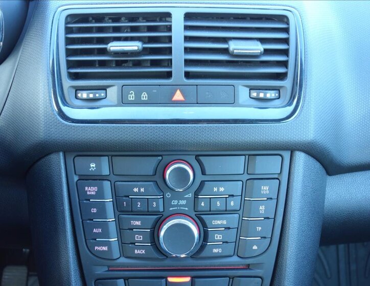 Opel Meriva MPV 1,4 l 74 kw