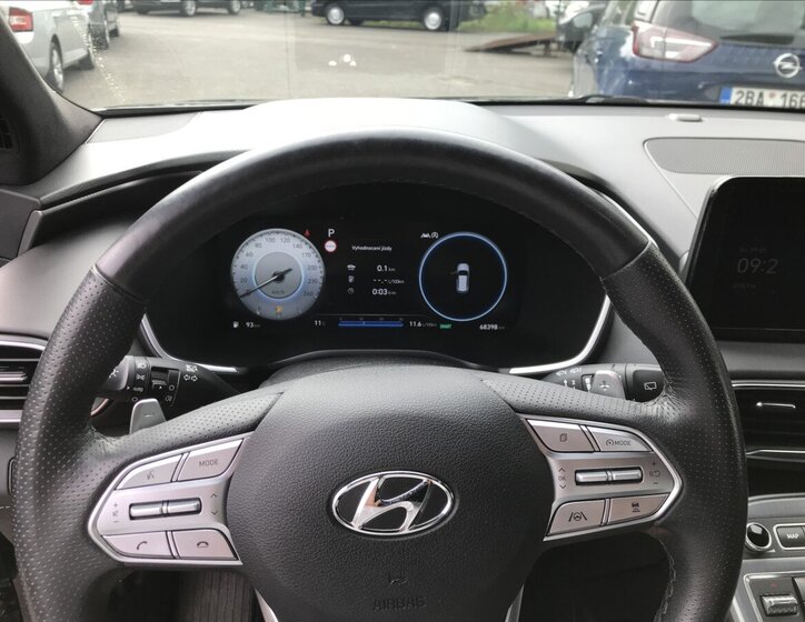 Hyundai Santa Fe SUV / Terénní 2,2 l 142 kw