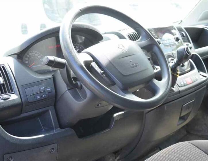 Peugeot Boxer 12