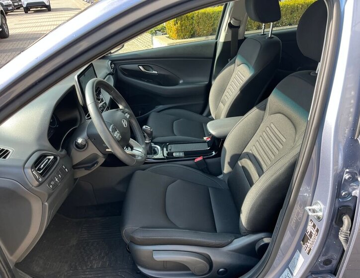 Hyundai i30 Kombi 998,0 73 kw