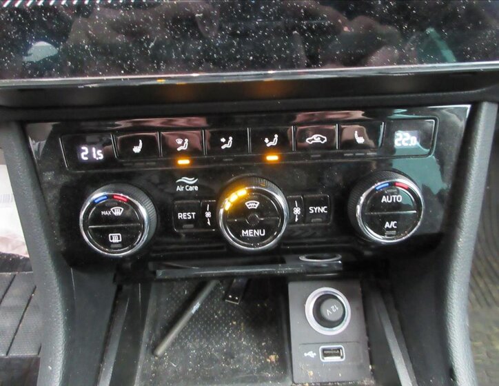 Škoda Superb Kombi 2,0 l 110 kw