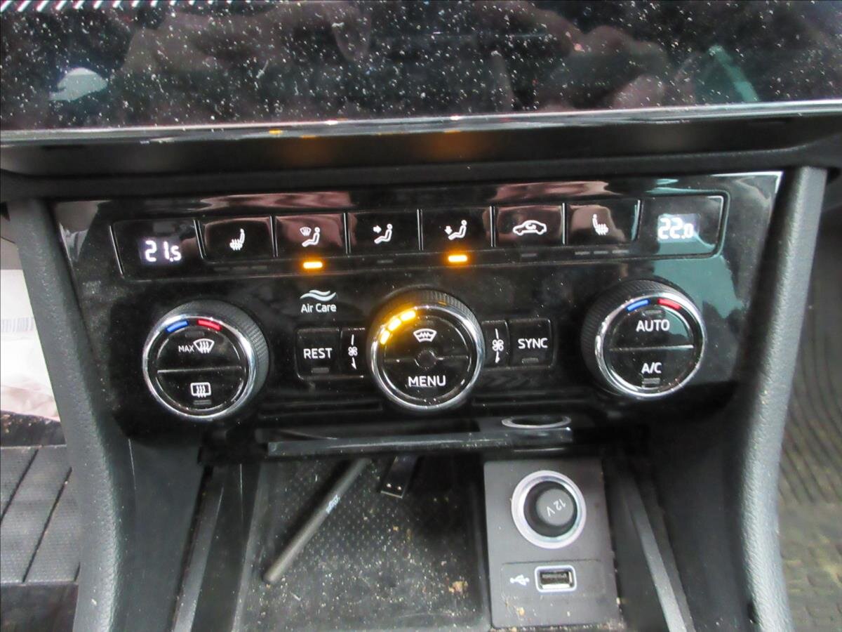 Škoda Superb Kombi 2,0 l 110 kw