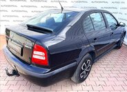Škoda Octavia Sedan / Limuzína 1,6 l 75 kw