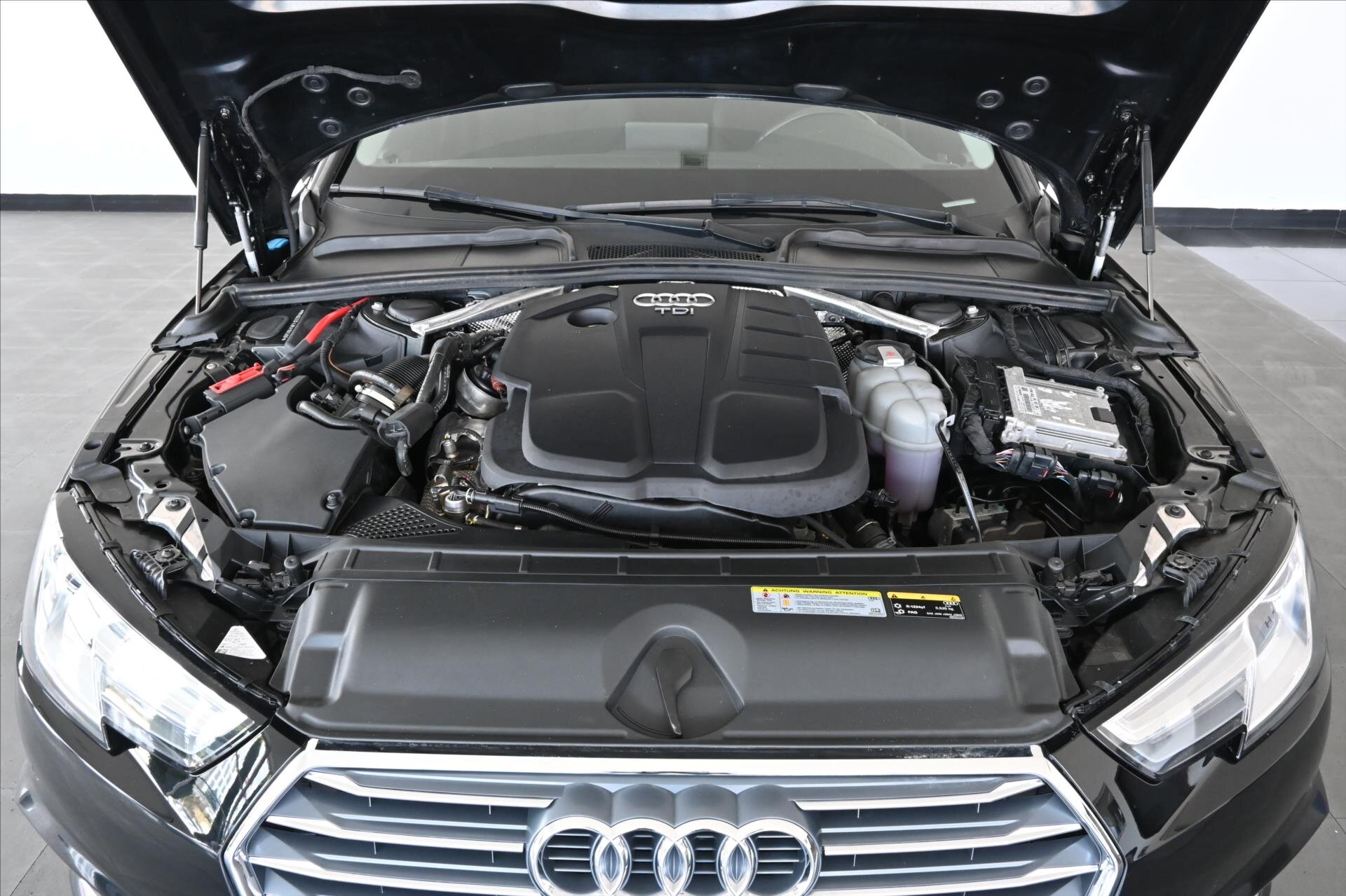 Audi A4 Kombi 2,0 l 140 kw
