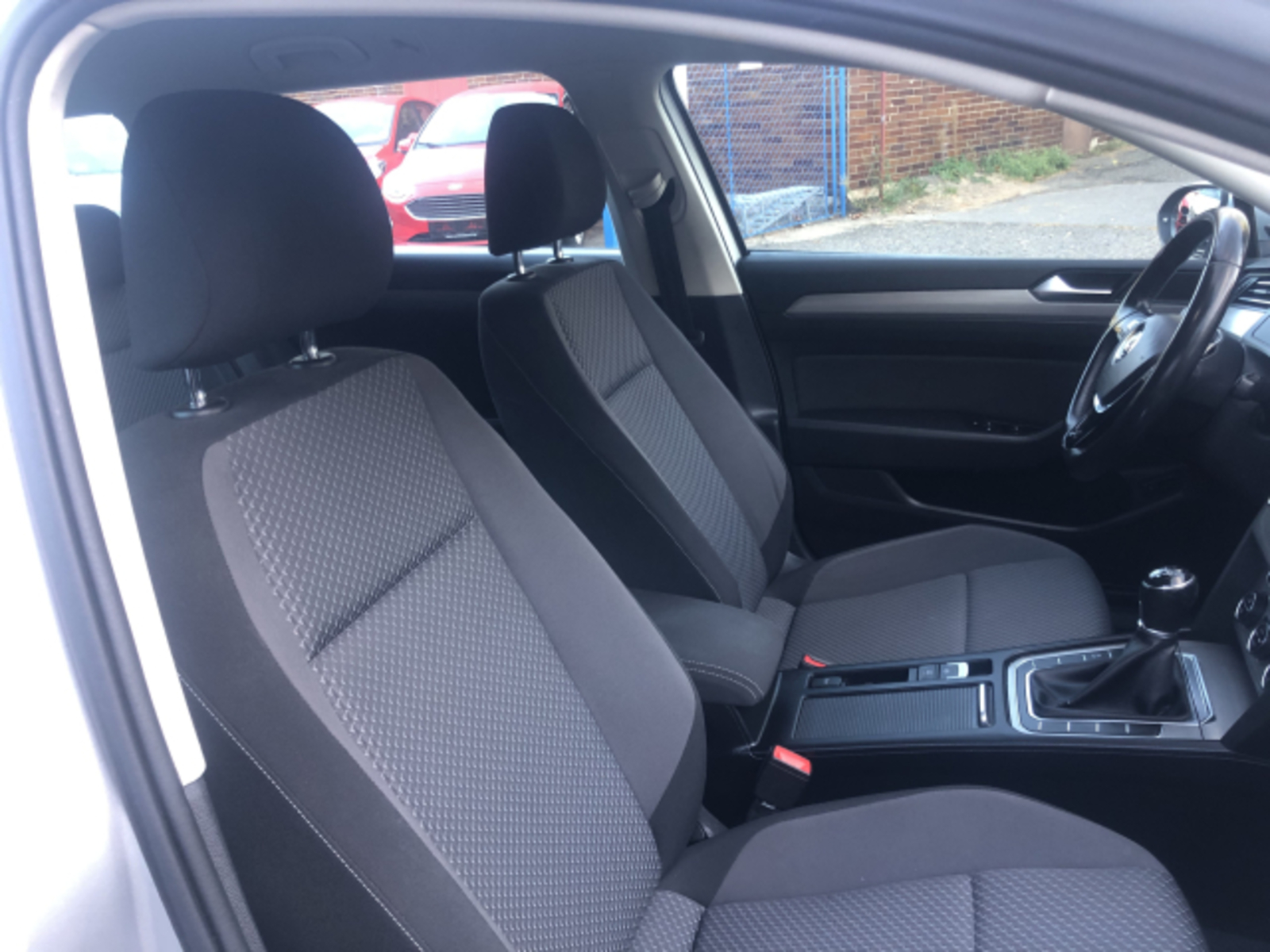 Volkswagen Passat 41