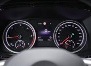 Volkswagen Multivan 23