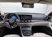 Mercedes-Benz Třídy E 8