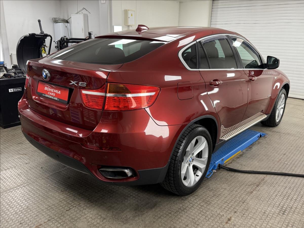 BMW X6 SUV / Terénní 3,0 l 225 kw