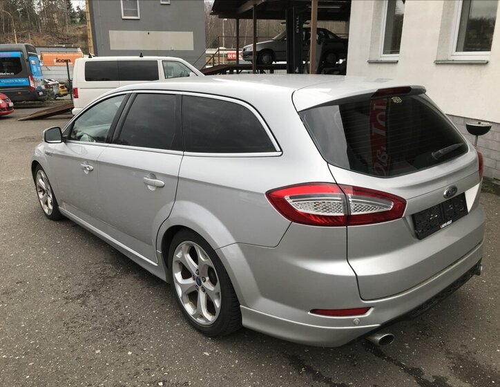 Ford Mondeo Kombi 2,2 l 147 kw