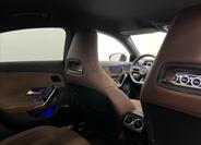 Mercedes-Benz CLA 21