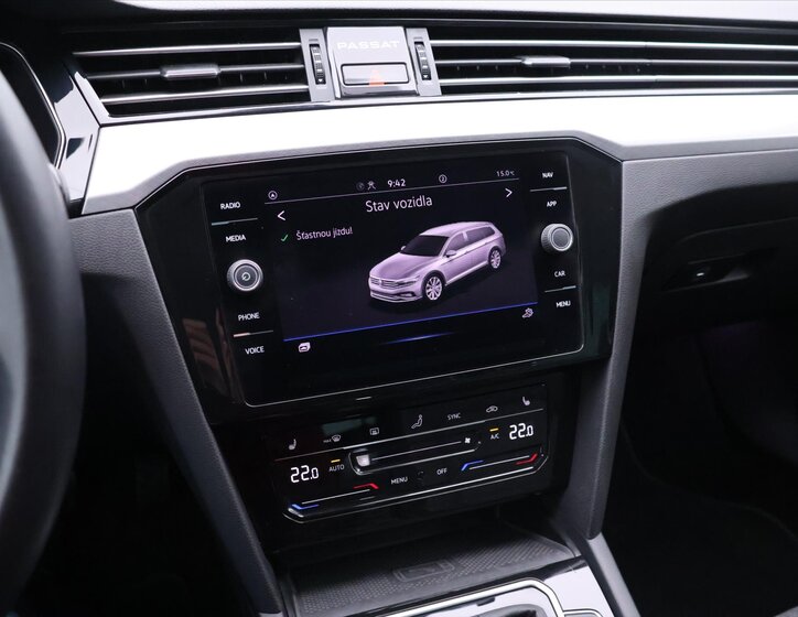 Volkswagen Passat Kombi 2,0 l 110 kw