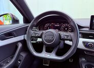 Audi A4 16