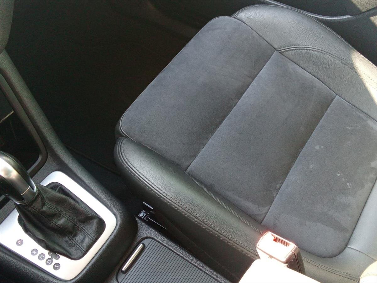 Volkswagen Sharan MPV 2,0 l 103 kw