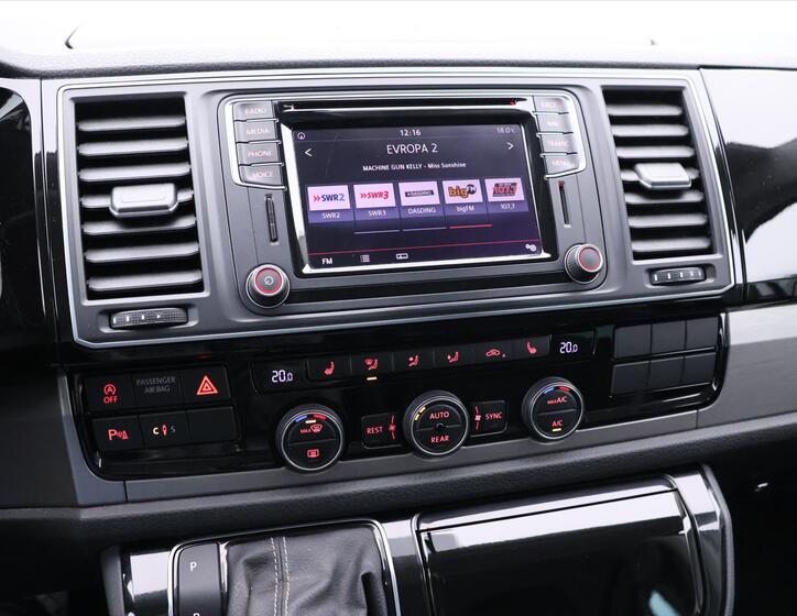 Volkswagen Multivan 20