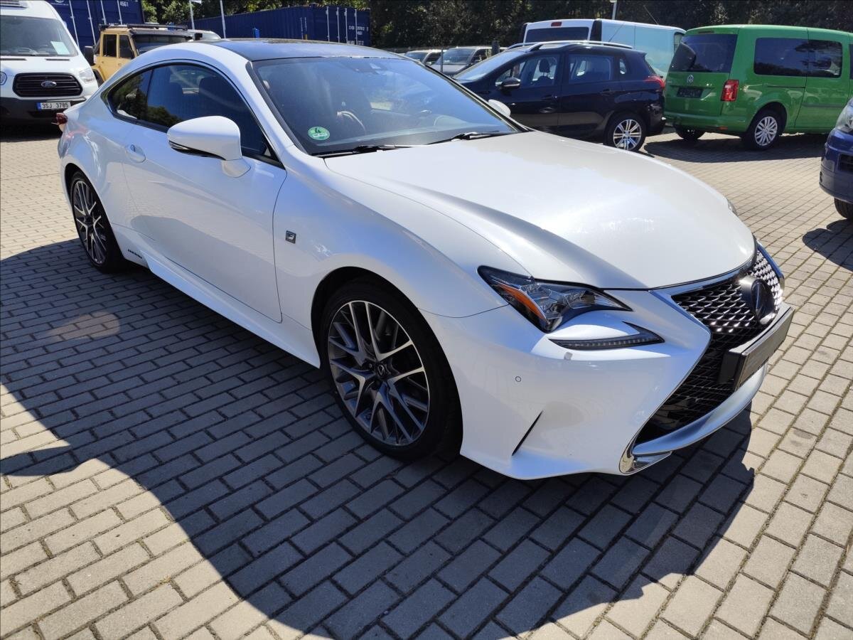 Lexus RC 300h