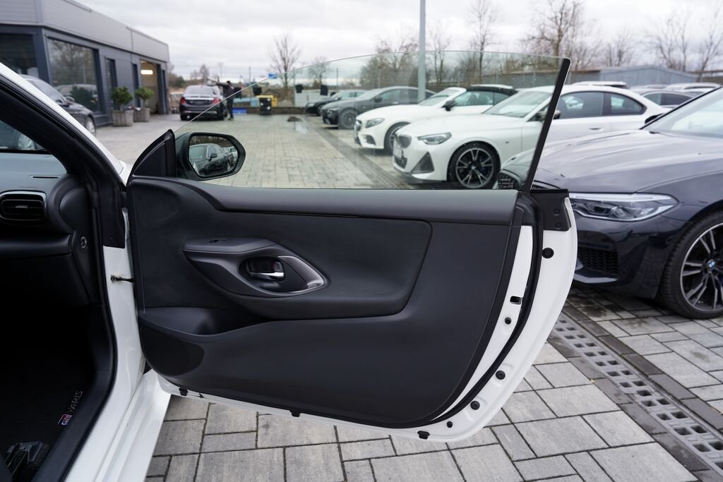 Toyota Ostatní Hatchback 1,6 l 192 kw