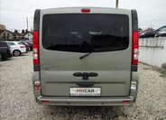 Renault Trafic 6