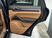 Porsche Cayenne 20