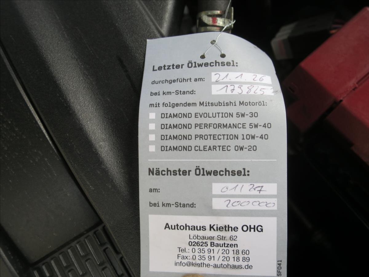 Mitsubishi Outlander SUV / Terénní 2,3 l 110 kw