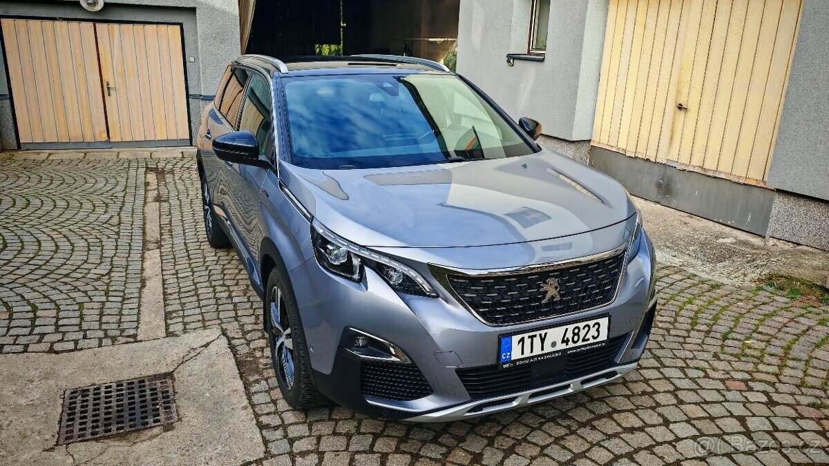 Peugeot 5008