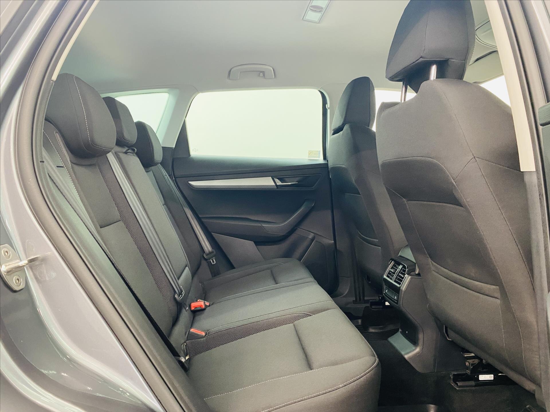 Škoda Karoq SUV / Terénní 1,5 l 110 kw