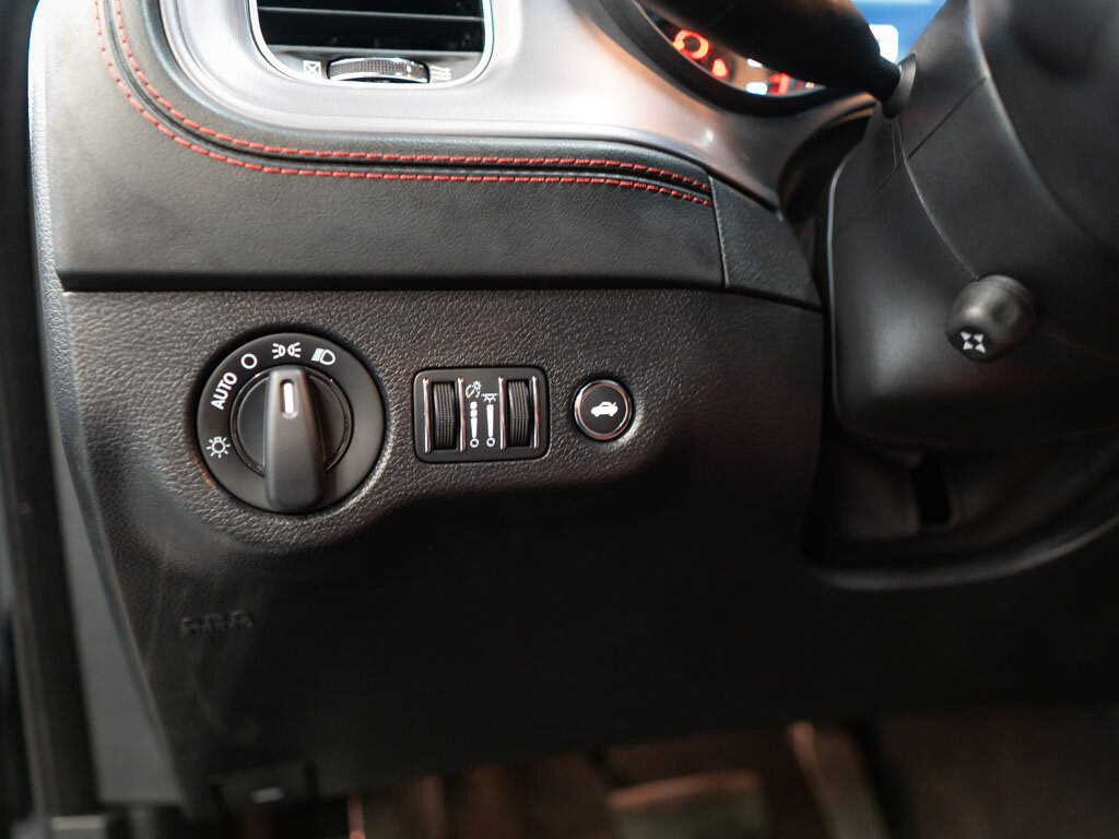 Dodge Charger Sedan 6,4 l 362 kw