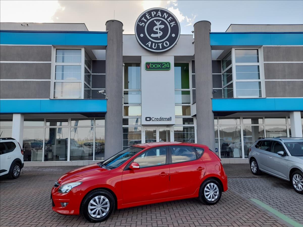 Hyundai i30 Hatchback 1,4 l 80 kw