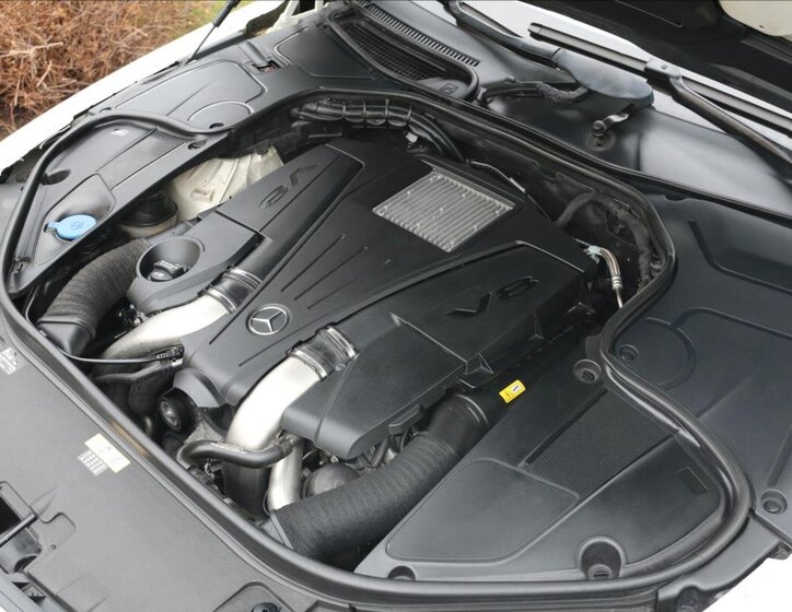 Mercedes-Benz Třídy S Kupé 4,7 l 335 kw