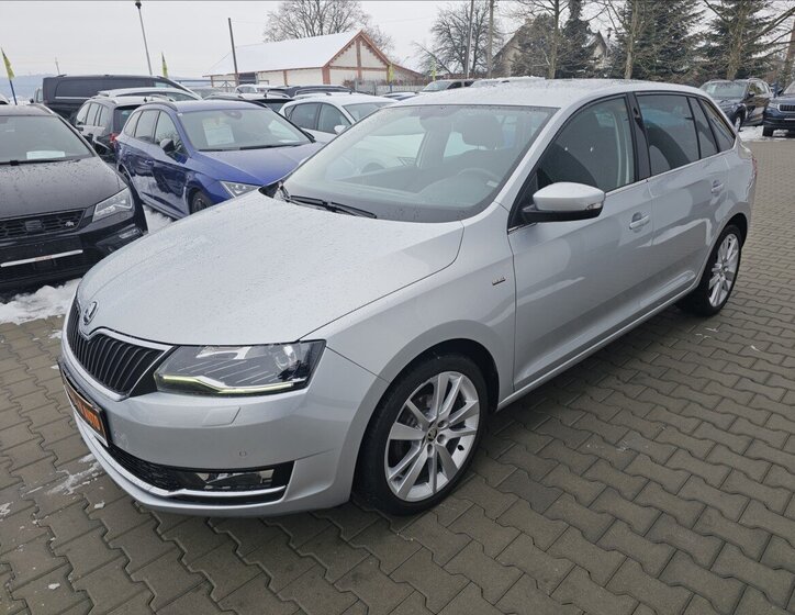 Škoda Rapid Hatchback 999,0 70 kw