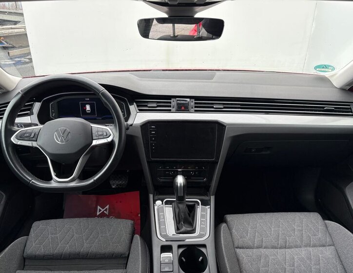 Volkswagen Passat Kombi 2,0 l 90 kw