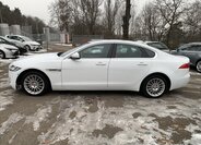 Jaguar XF Sedan 2,0 l 132 kw