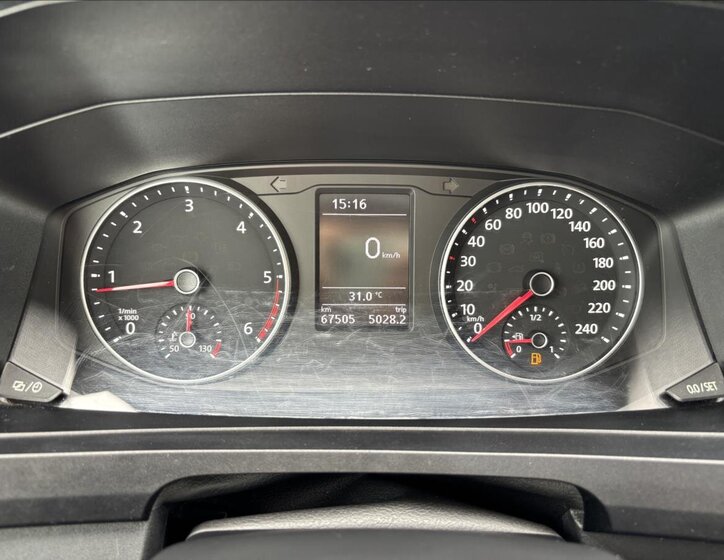 Volkswagen Transporter 19