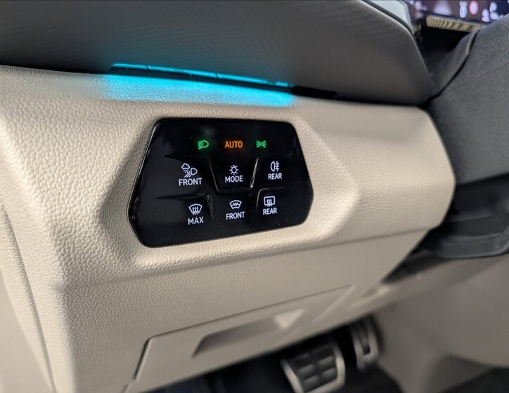 Volkswagen Multivan VAN / Minibus 0,0 180 kw