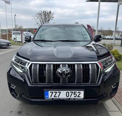 Toyota Land Cruiser 8