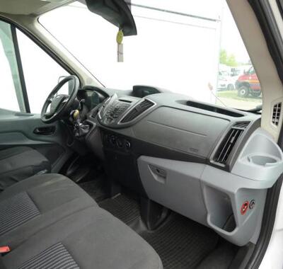 Ford Transit 10