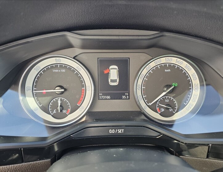 Škoda Superb Kombi 2,0 l 140 kw