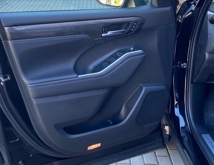 Toyota Highlander 13