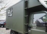 Toyota Land Cruiser 4