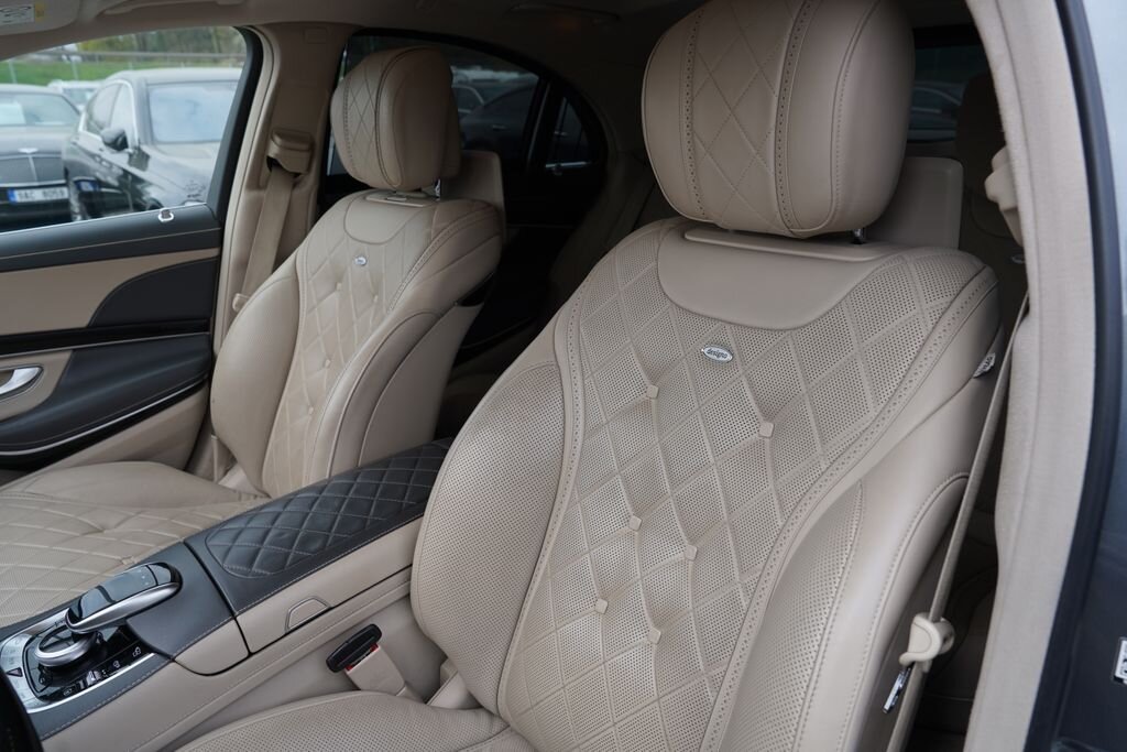 Mercedes-Benz Třídy S Sedan / Limuzína 4,0 l 345 kw