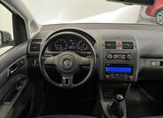 Volkswagen Touran 5