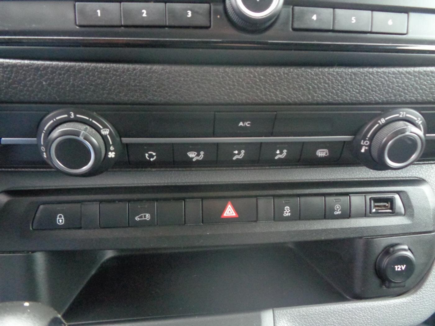 Opel Vivaro Ostatní 1,5 l 75 kw