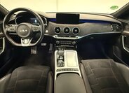 KIA Stinger Liftback 3,3 l 269 kw
