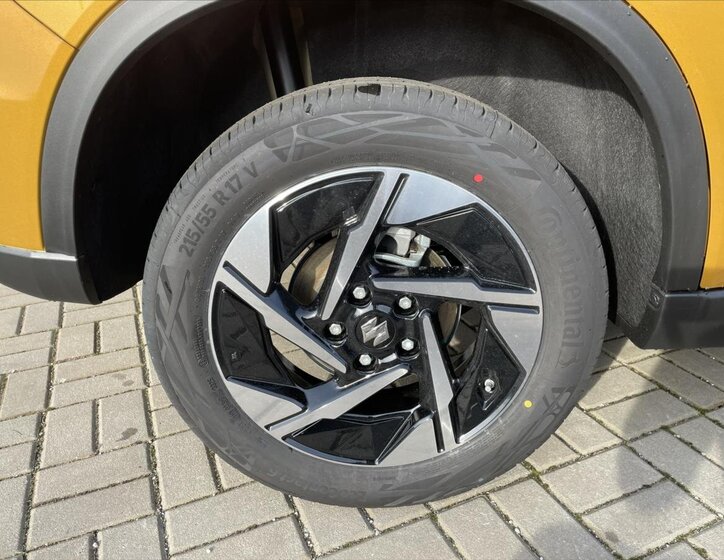 Suzuki Vitara SUV 1,4 l 81 kw