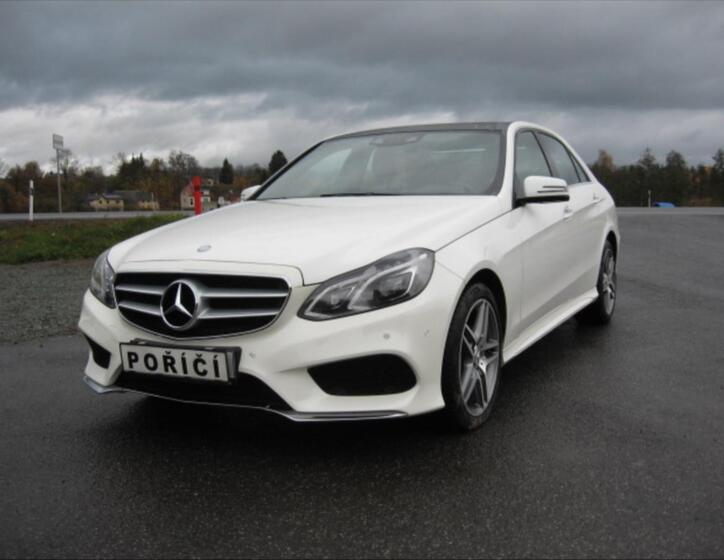 Mercedes-Benz Třídy E 1