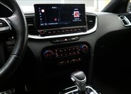 KIA ProCeed Kombi 1,6 l 150 kw