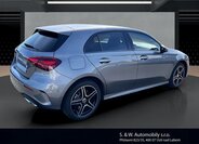 Mercedes-Benz Třídy A Hatchback 1,3 l 120 kw
