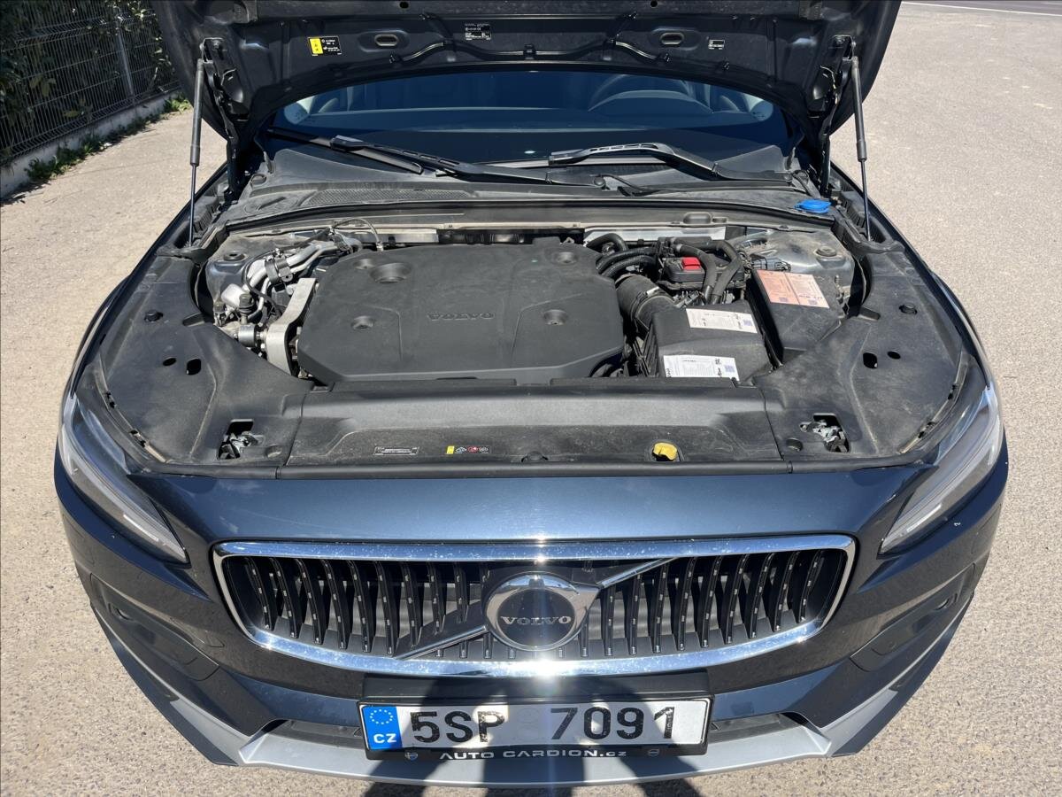 Volvo V90 Kombi 2,0 l 145 kw